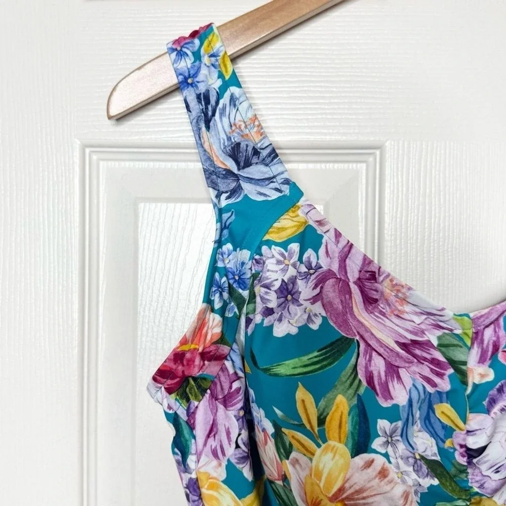 Maxine Of Hollywood Floral Shirred Front Girl Leg One-Piece Swimsuit Size 22W